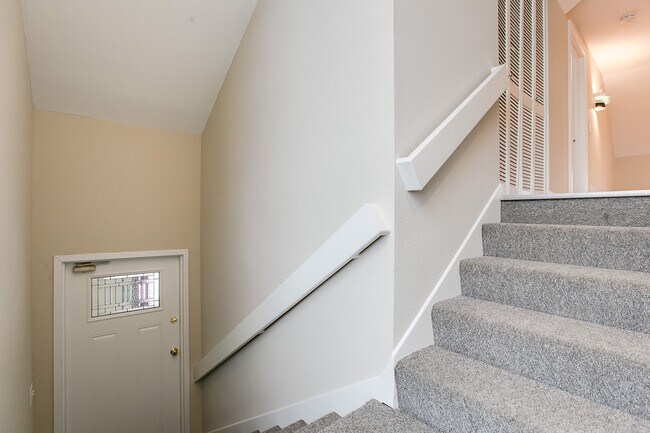Building Photo - 2450 Blaisdell Ave