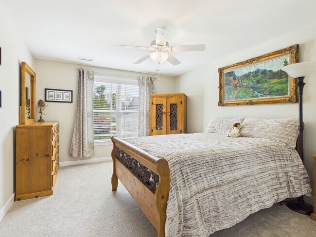 Building Photo - 12106 Golden Aster Terrace