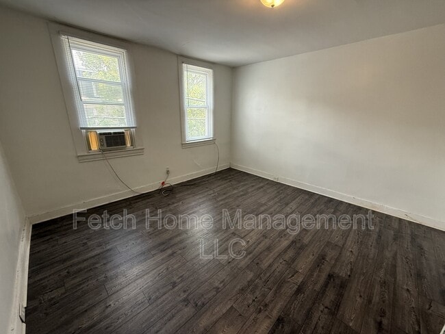 Building Photo - 138 Coral St