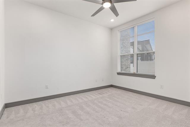 Building Photo - 2700 Old Denton Rd