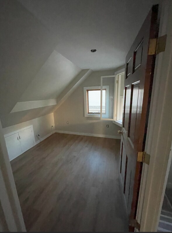 Building Photo - 72 Hungerford Terrace