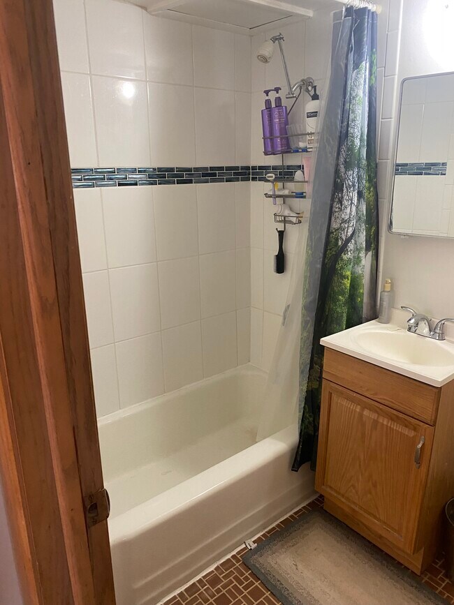 Bathroom - 9710 W Oklahoma Ave