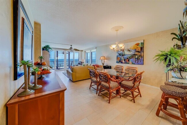 Building Photo - 17580 Gulf Blvd