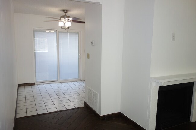 Small hall to kitchen and eating area - 3421 E 35th St