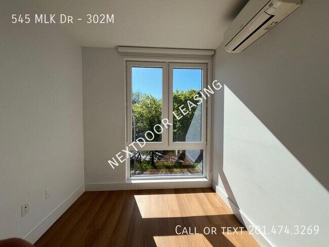 Building Photo - 545 MLK Dr-302M