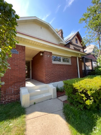 Building Photo - 3583 Beechwood Blvd