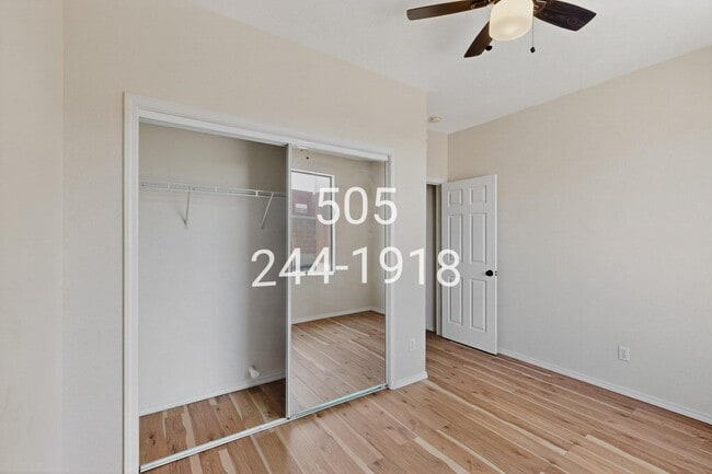 Building Photo - 1121 Meadowlark Way SE