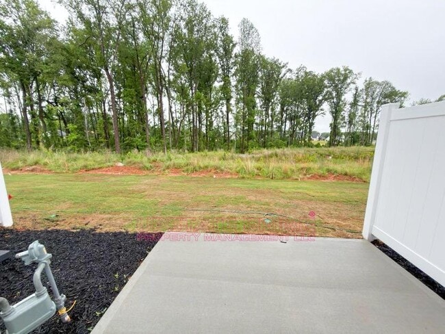 Building Photo - 168 Randwick Ln