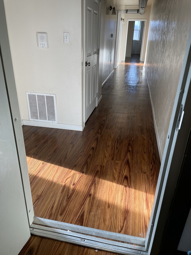 Building Photo - 3301 Iowa St