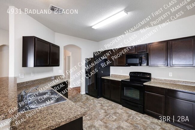 Building Photo - 4931 Badland Beacon