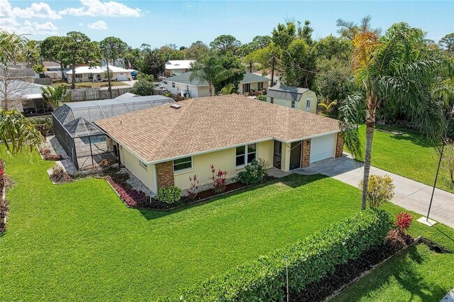 Building Photo - 1307 Primrose Rd