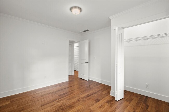 Building Photo - 481 Griffin St NW