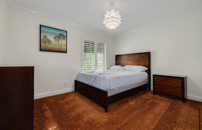 Building Photo - 2601 Witley Ave