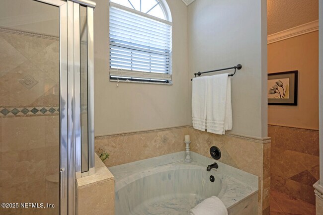 Building Photo - 2958 Lantana Lakes Dr E