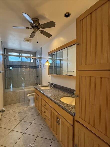 Building Photo - 676 Shepard St