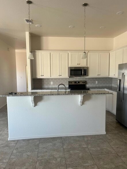 Building Photo - 5517 Lehigh St