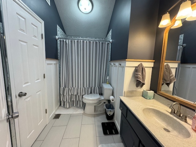 Upstairs Bathroom - 5119 S 164th St