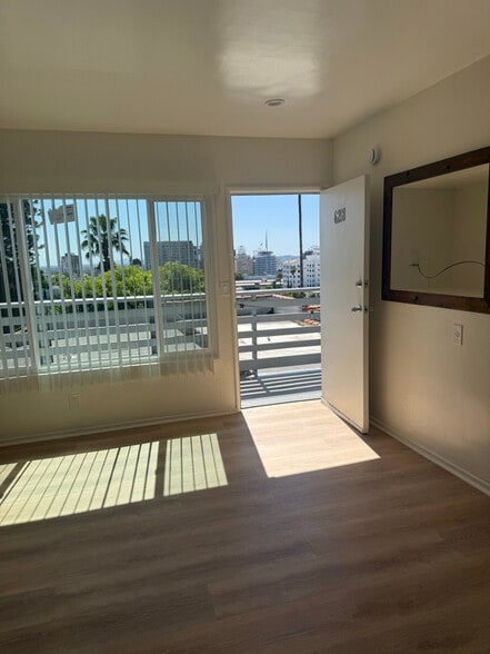 Building Photo - 6214 Holly Mont Dr