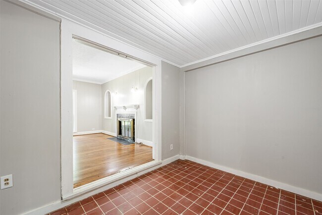 Building Photo - 4816 Old Spanish Trl