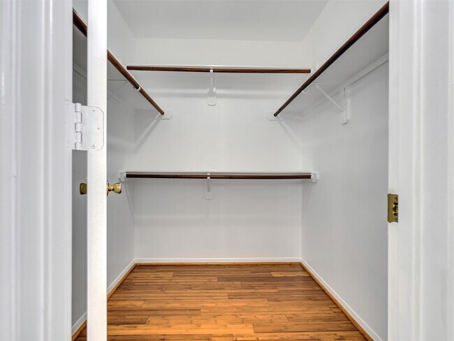 Building Photo - 7211 Canda Ln