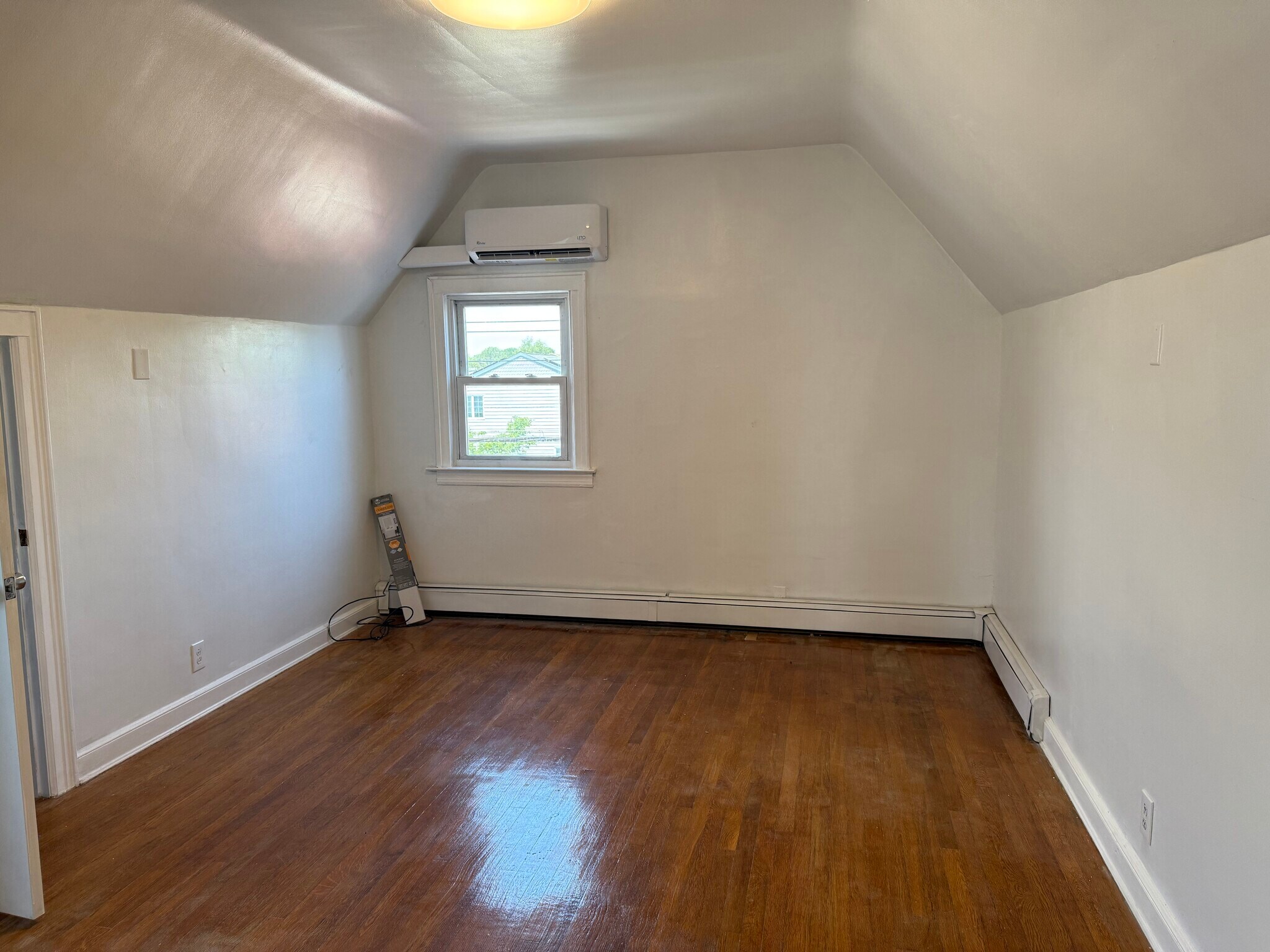 Building Photo - 9408 157th Ave