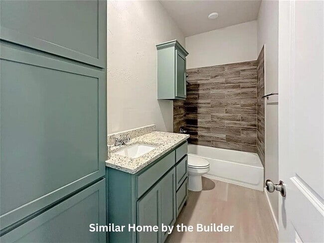 Building Photo - 2126 NW Carroll Ave