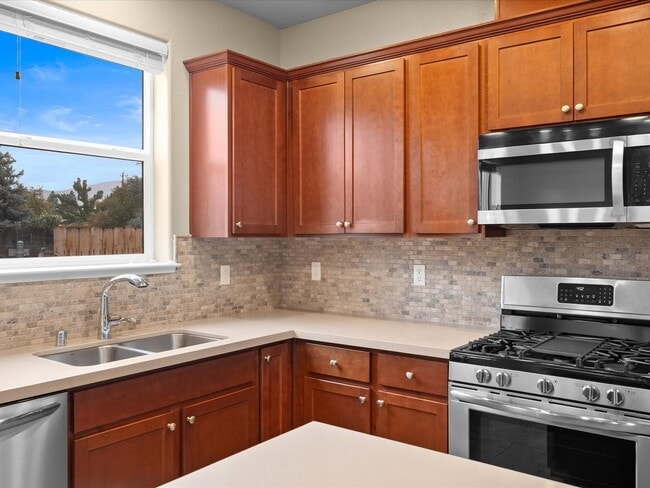 Building Photo - 760 Sarcinella Ct