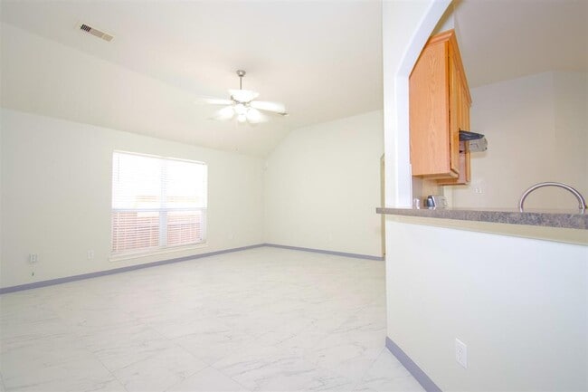 Building Photo - 13222 Boxwood Terrace Dr