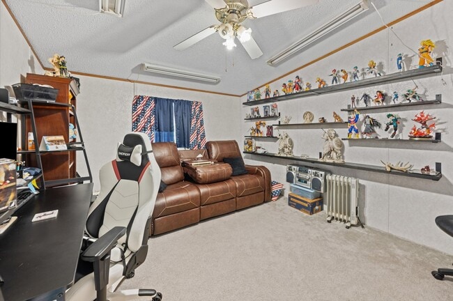 Building Photo - 806 Co Rd 2112