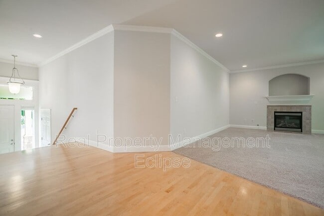 Building Photo - 13630 NE 203rd St