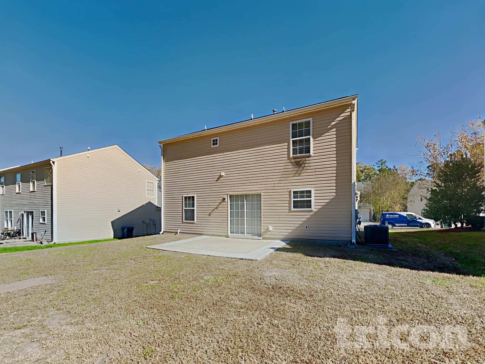 Building Photo - 223 Pebblestone Dr