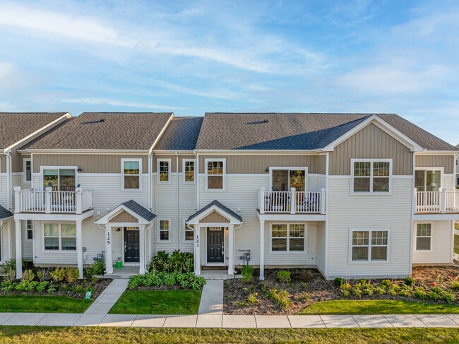 Primary Photo - 123 Kingsport Dr