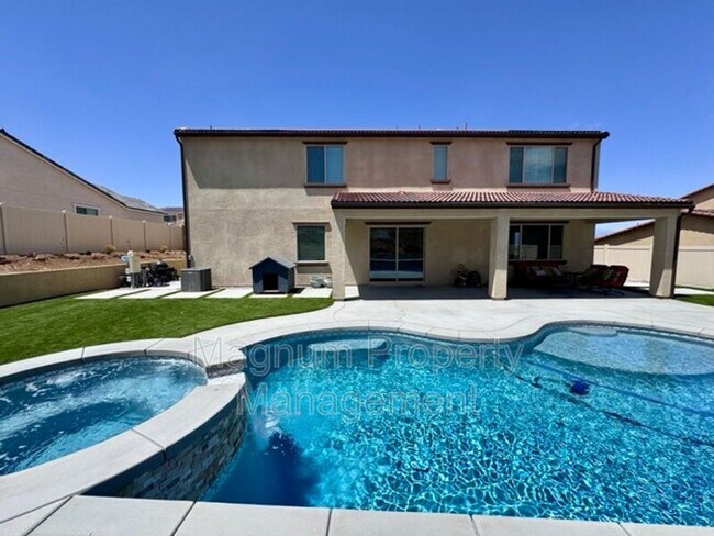 Building Photo - 25181 Desert Sage Dr