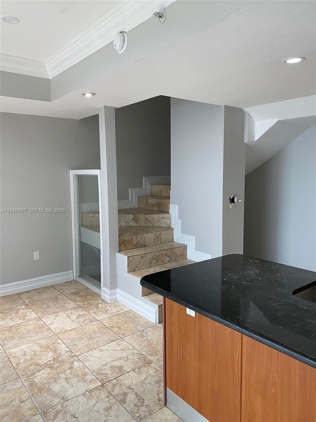 Building Photo - 235 SW 17th Rd