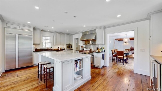 Building Photo - 25 East St