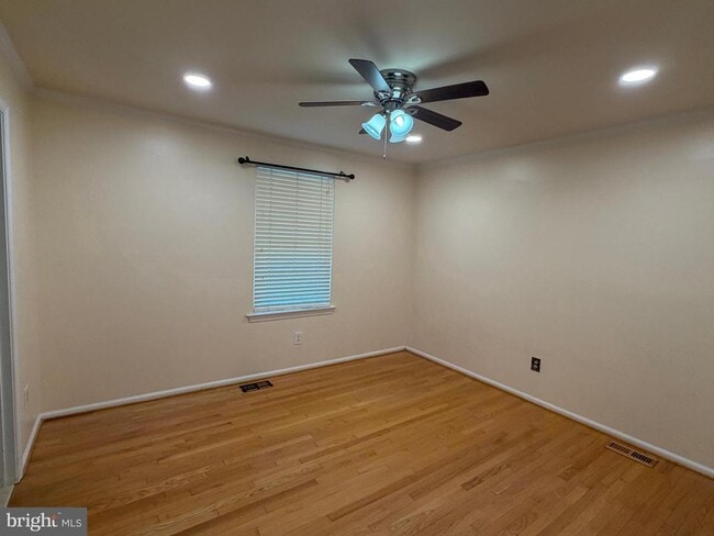 Building Photo - 13480 Foxlease Ct