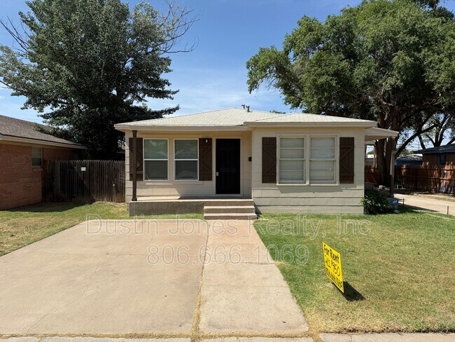 Primary Photo - 3008 35th St