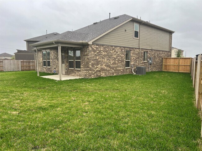 Building Photo - 21110 Turtle Gln Ln