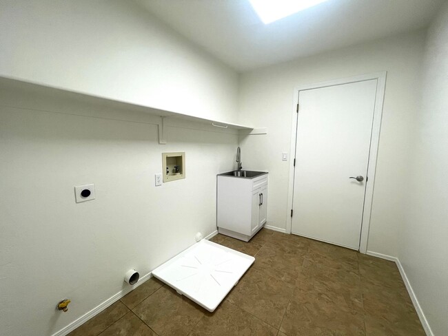 Building Photo - Immaculate 3-Bedroom Home in Yavapai Hills