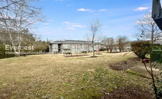 Building Photo - 21 Vaughns Gap Rd