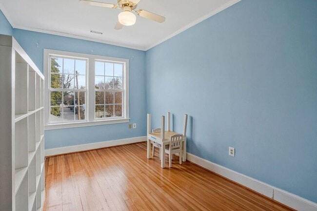 Building Photo - 5309 14th St NW