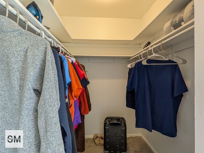 Building Photo - 10224 Prince Pl