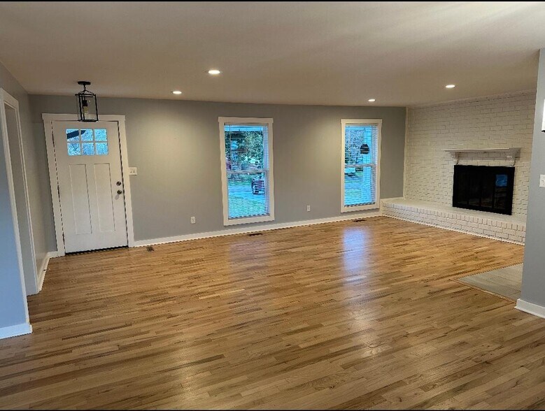 Front Living with Fireplace - 4737 E Circle Dr NW