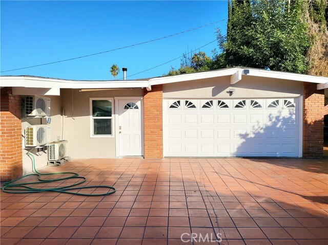 Building Photo - 15442 Garo St