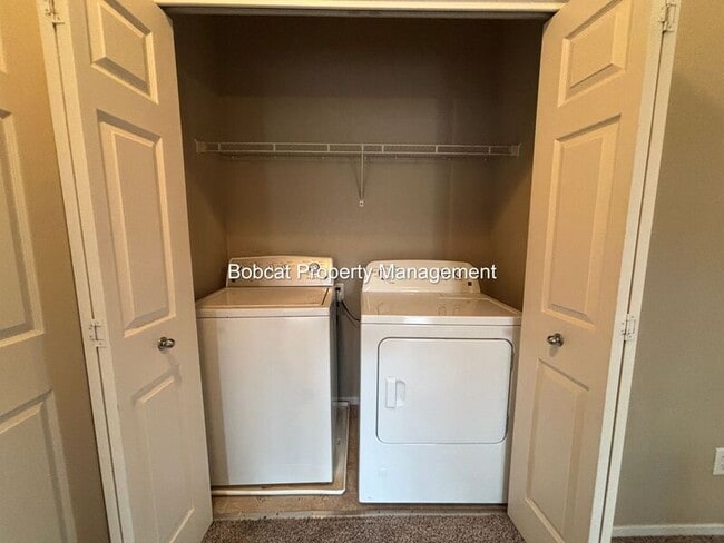 Building Photo - 1291 Toscana Way