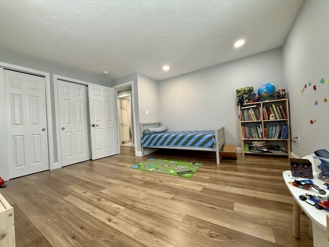 Building Photo - 70 Seminole Ave