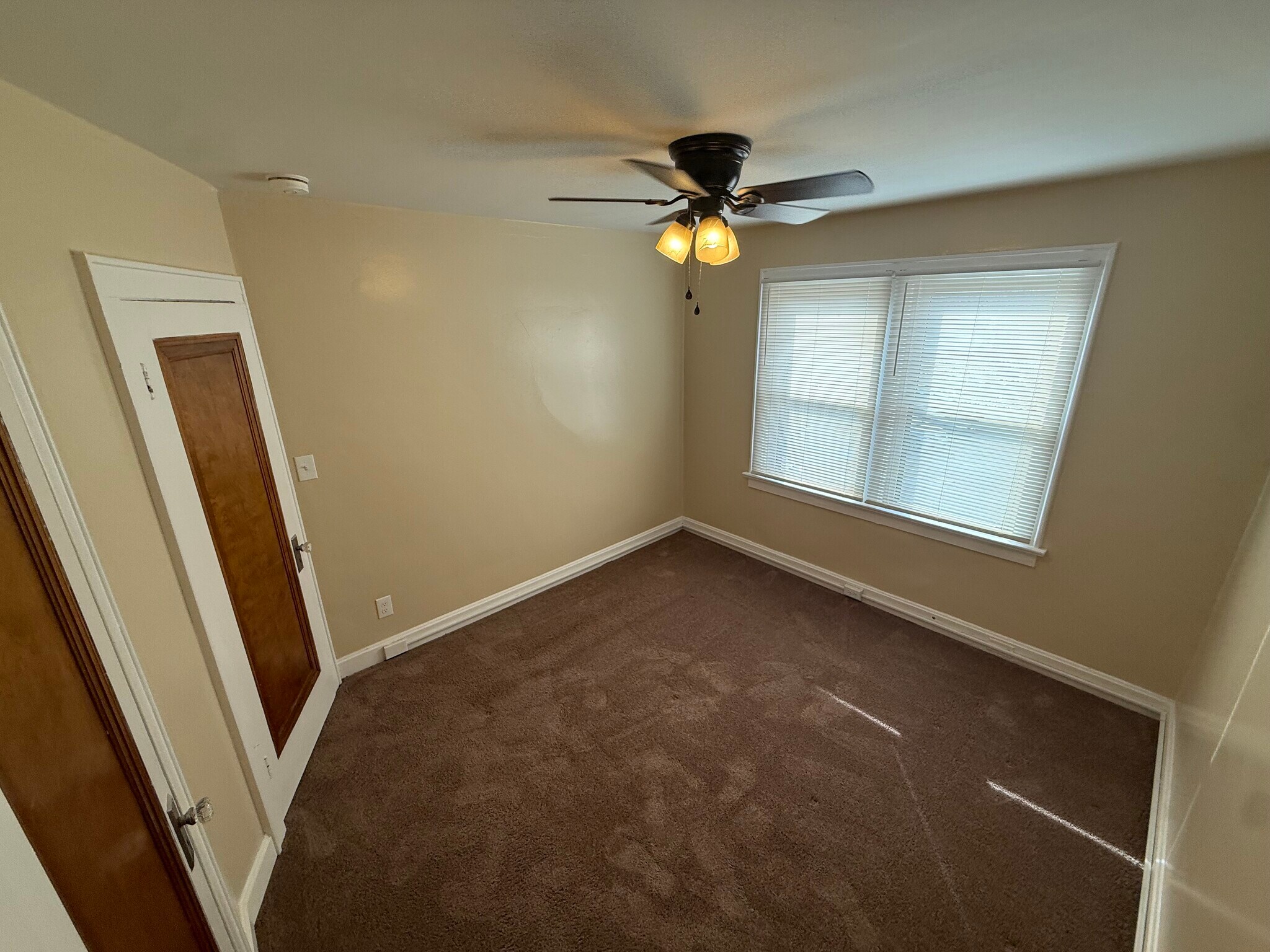 Building Photo - 2877 Sullivant Ave