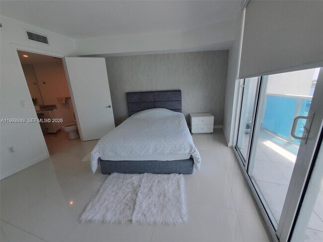 Building Photo - 1881 79th Street Causeway