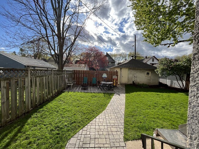 Back Yard - 1534 Jefferson St NE