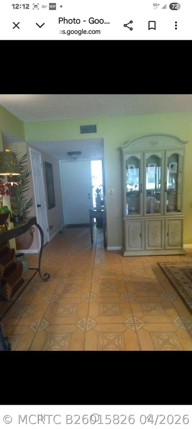 Building Photo - 5701 Fairway Park Dr